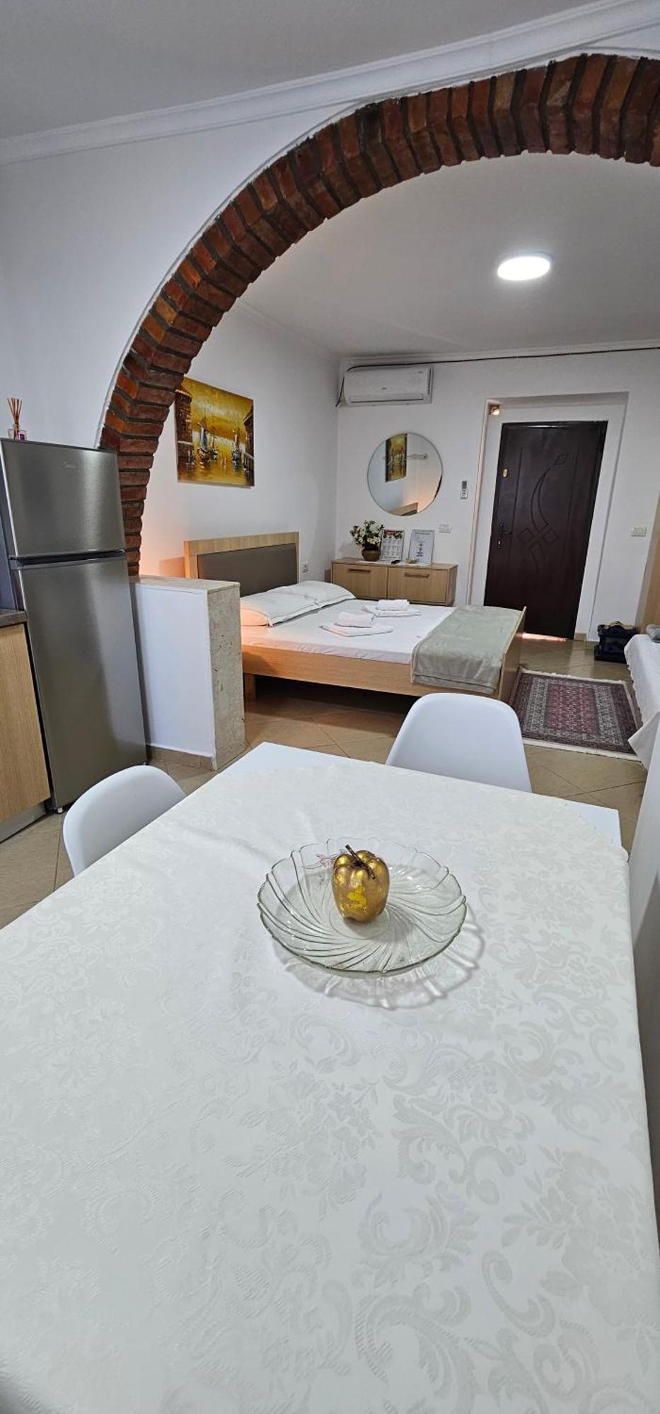 Aliaj Guest House Berat Exterior foto